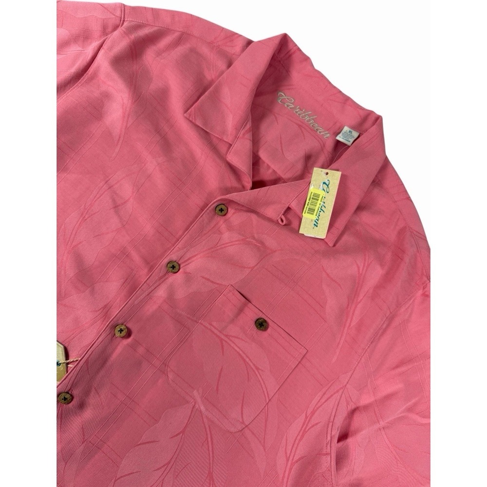 NWT Caribbean Men's XL Salmon Pink Hawaiian Camp Shirt Leaf Print Vacation‎